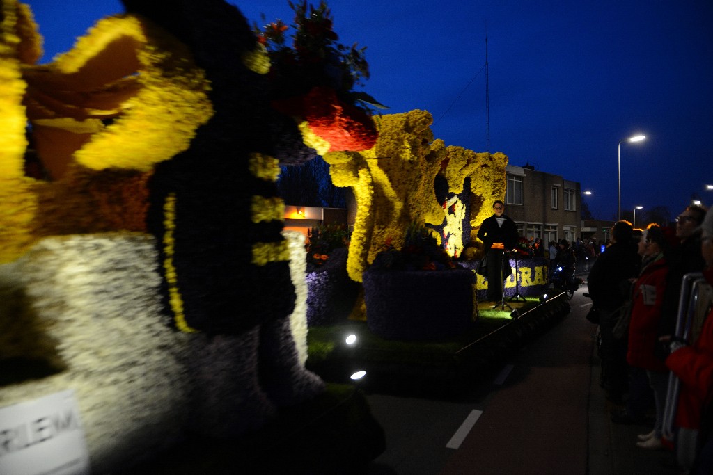 ../Images/Bloemencorso 2015 180.jpg